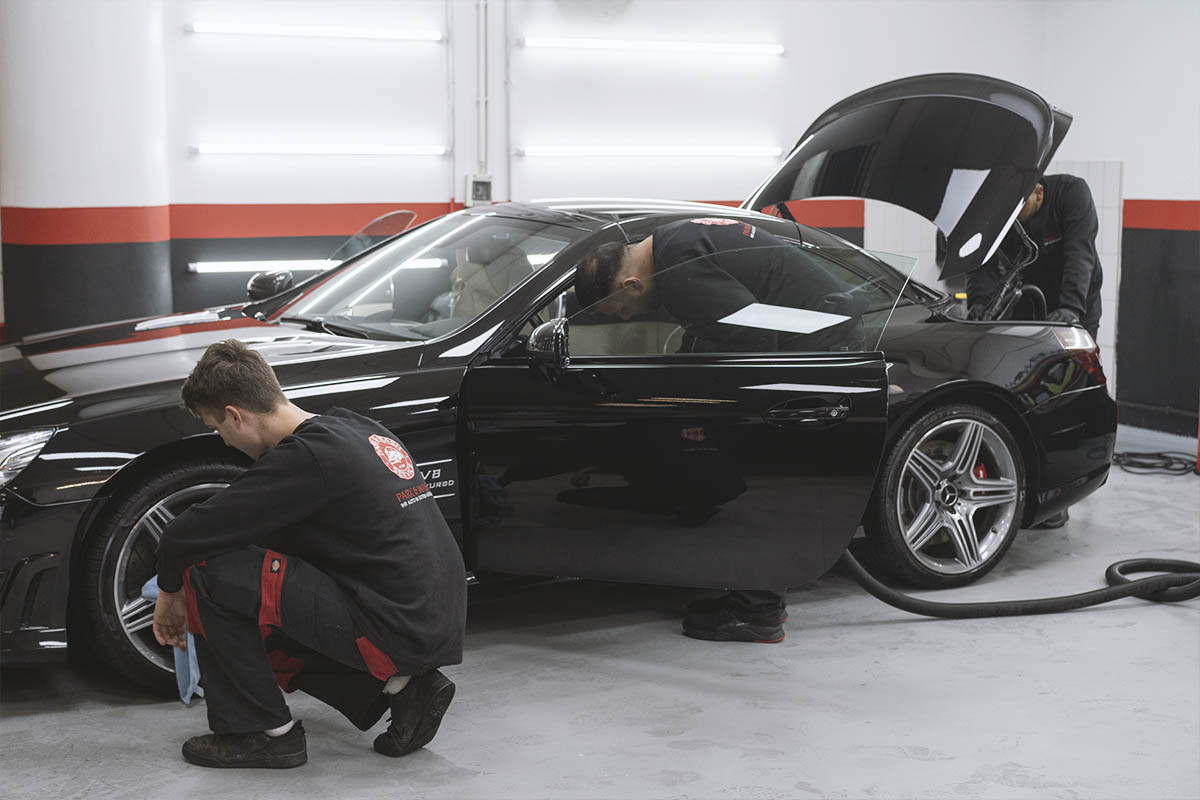 Aussenreinigung von Autos in Berlin